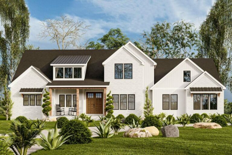2-Story 5-Bedroom New American House with Two-Story Great Room and 3-Car Garage (Floor Plan)